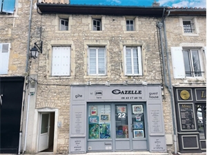 propriete à la vente -   16700  RUFFEC, surface 127 m2 vente propriete - UBI481035434